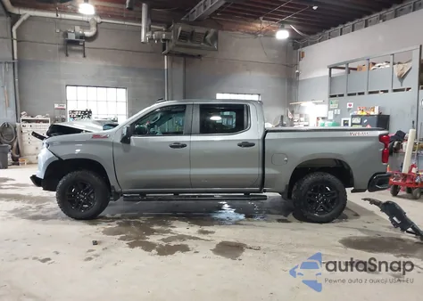 2024 Chevrolet Silverado 1500 4Wd Short Bed Custom Trail Boss z USA, uszkodzony, nr VIN 3GCPDCEK0RG325478